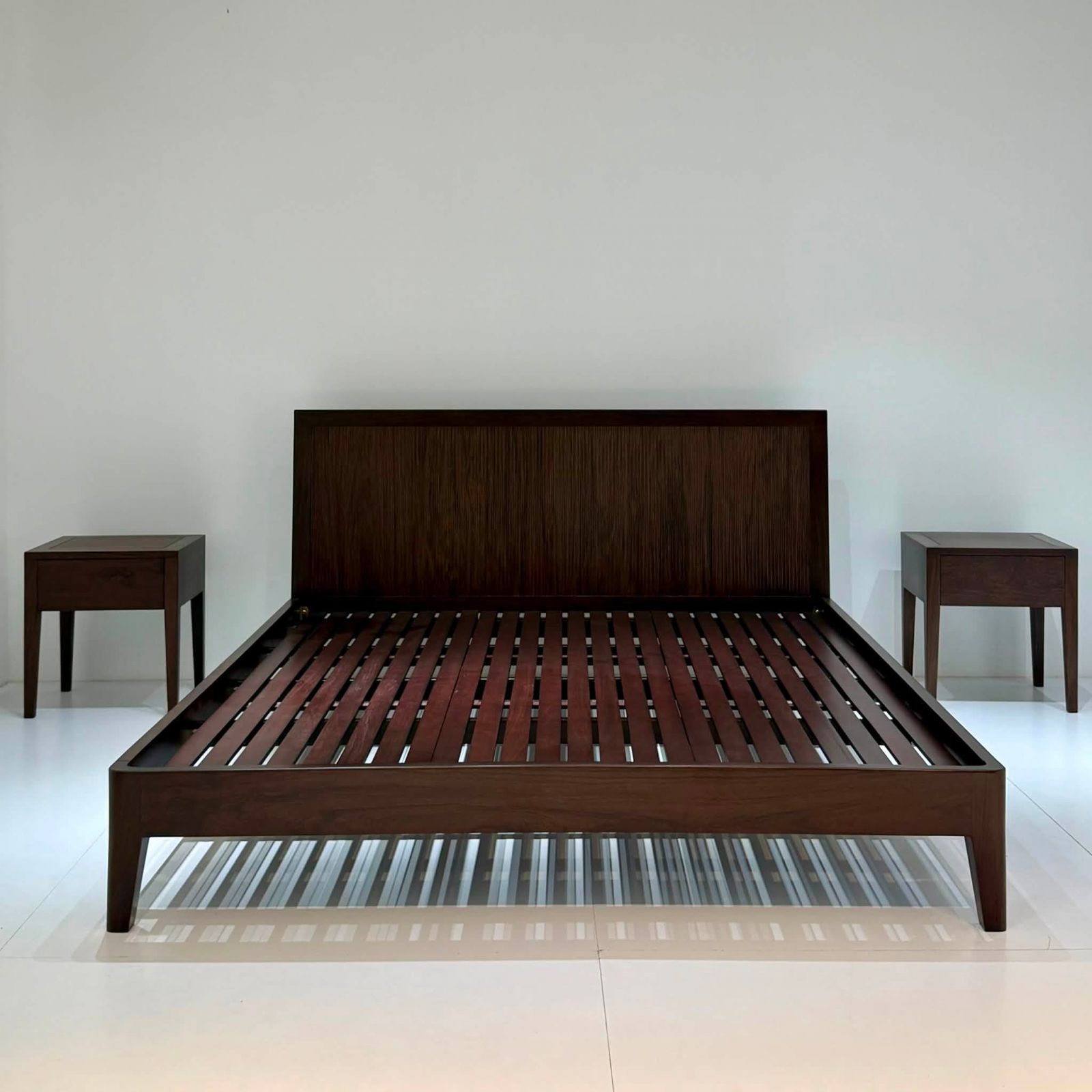 Wooden bed frame C863A