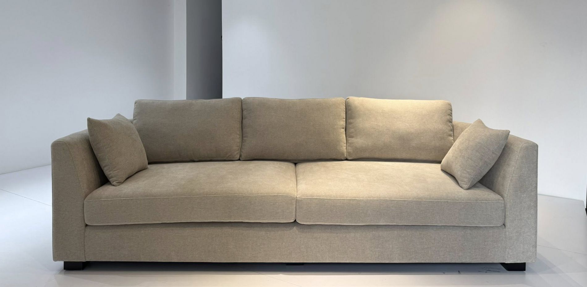 Lauren sofa