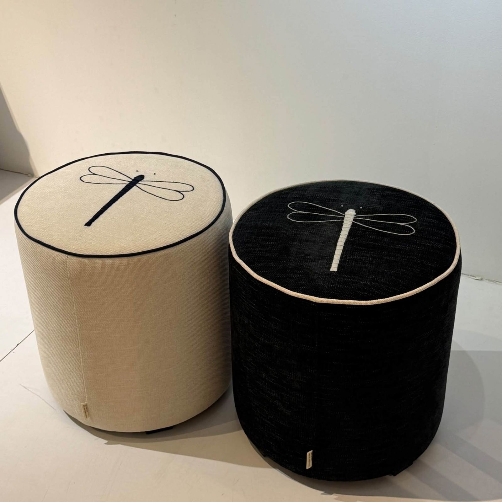 Rragonfly ottoman