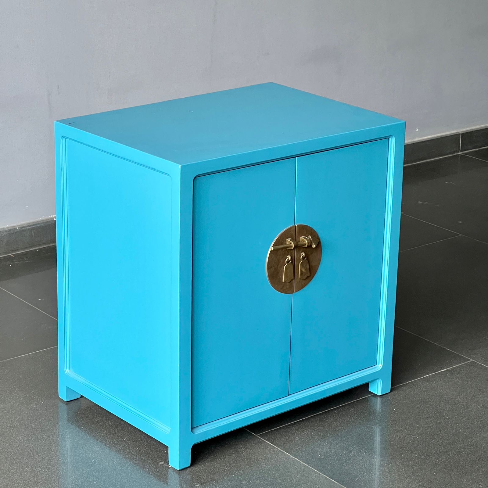 Side table C797