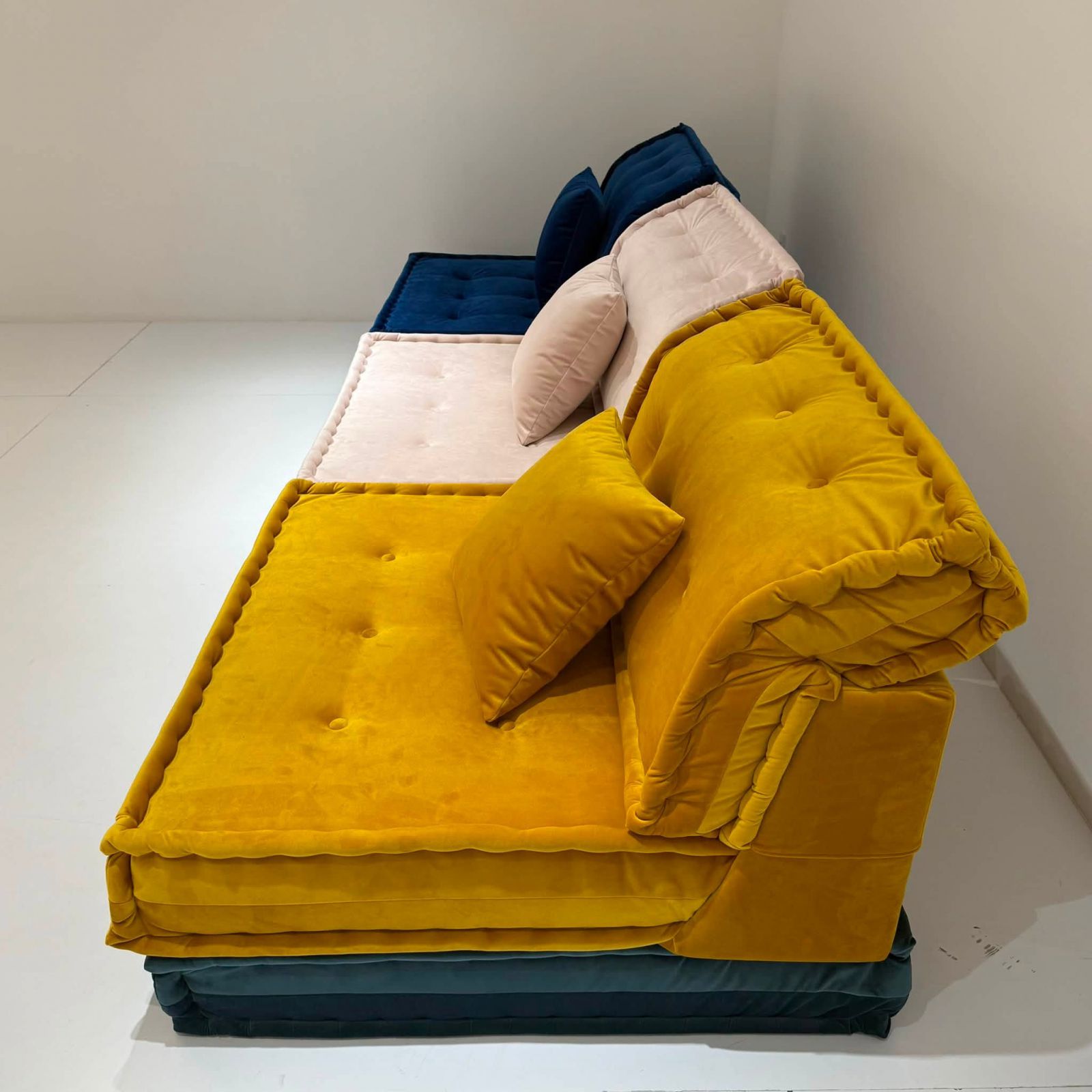 Modular sofa