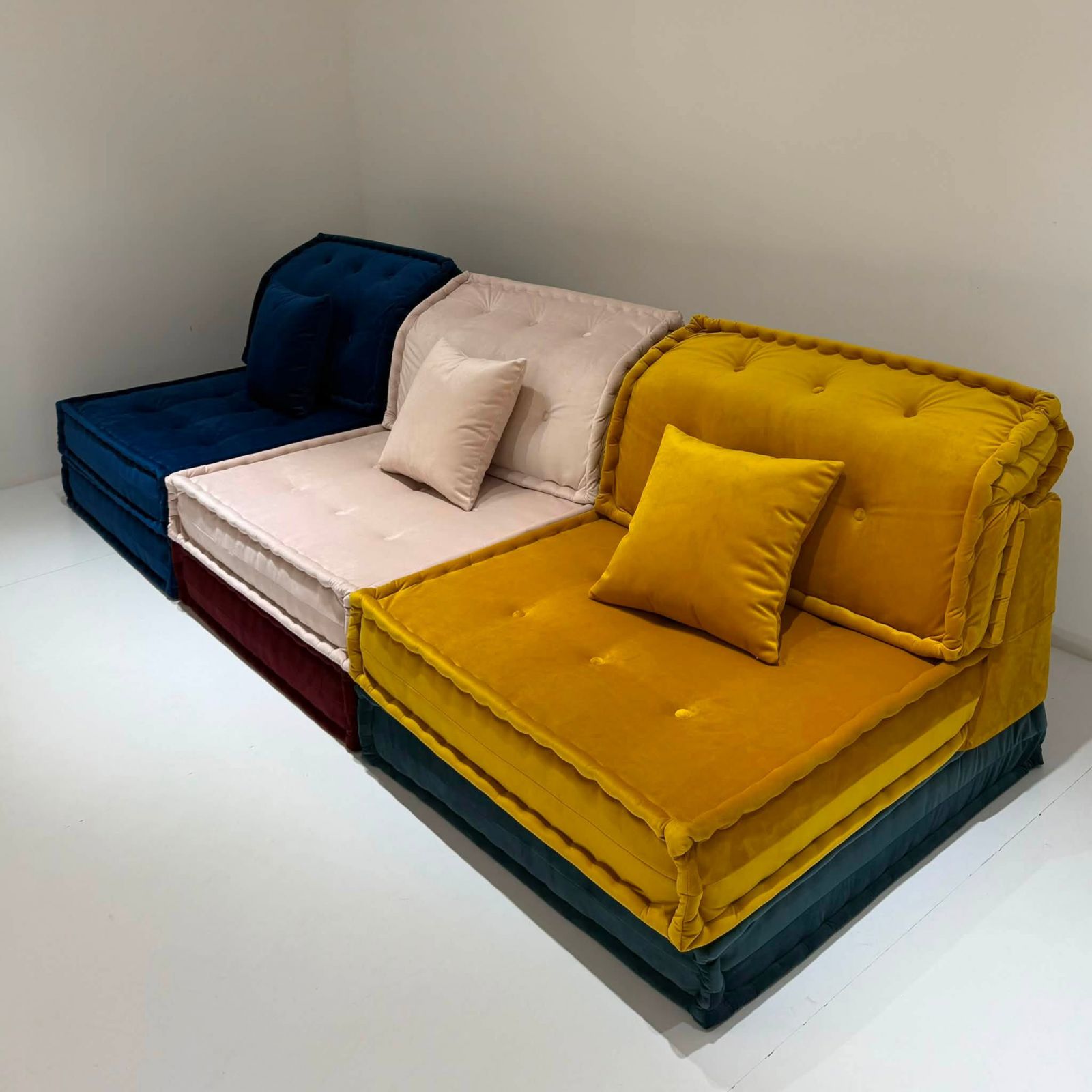 Modular sofa