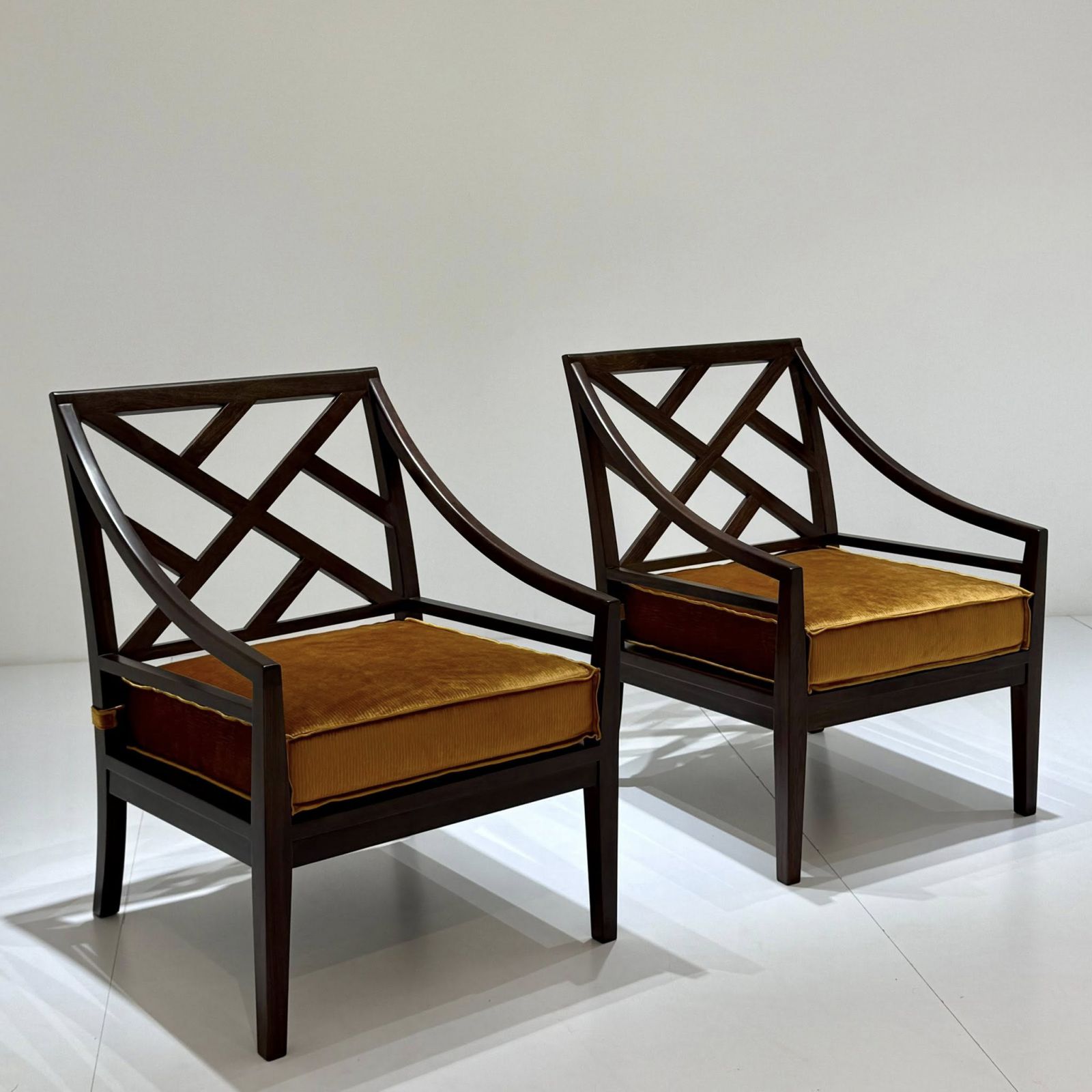 Wooden chair C811