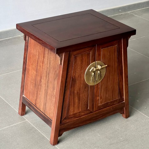 Side table C591